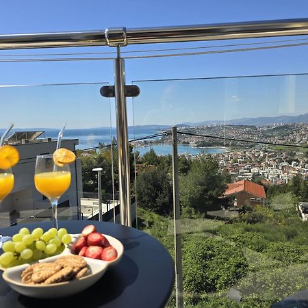 Villa Matanovi Dvori Podstrana Bagian luar foto